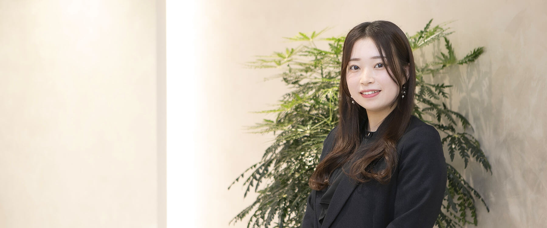 西山 莉央